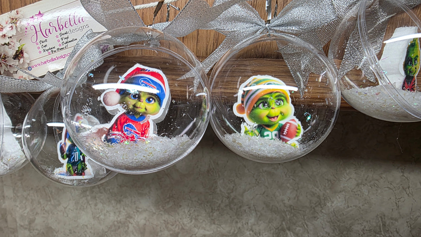 🎄💚 The Baby Grinch Meets NFL Christmas Magic! 💚